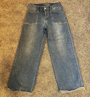 Just USA Womens Size 6 Wide Leg Jeans Medium Wash Cuffed Stretch Denim JP384